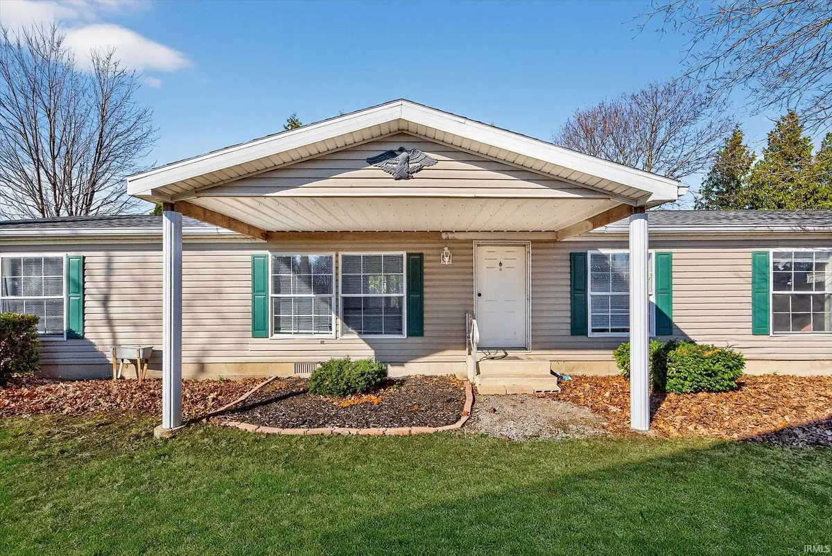 506 E Main Street, Chalmers, IN 47929 - #1