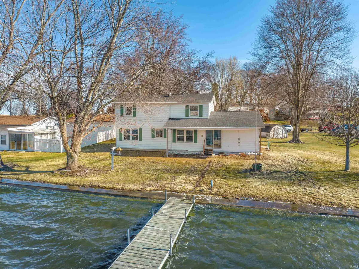 7480 E 625 S, Wolcottville, IN 46795 - #1