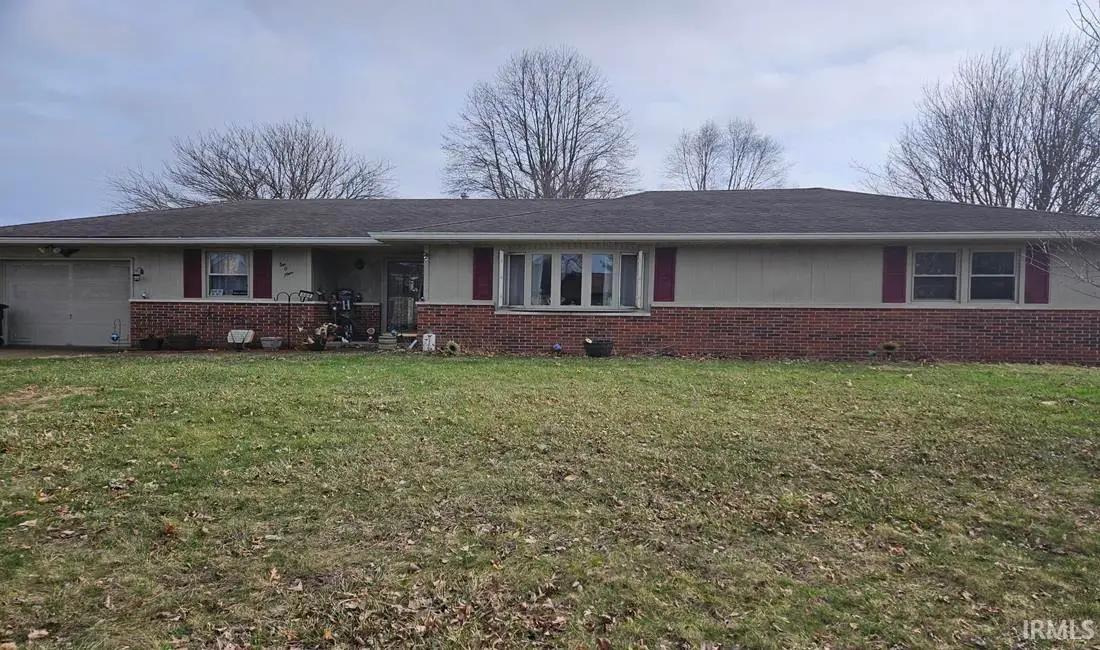 609 Maple Drive, Frankfort, IN 46041 - #1
