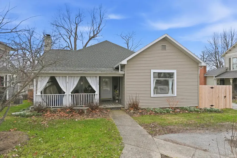 123 W 1st Street, Warren, IN 46750 - #2