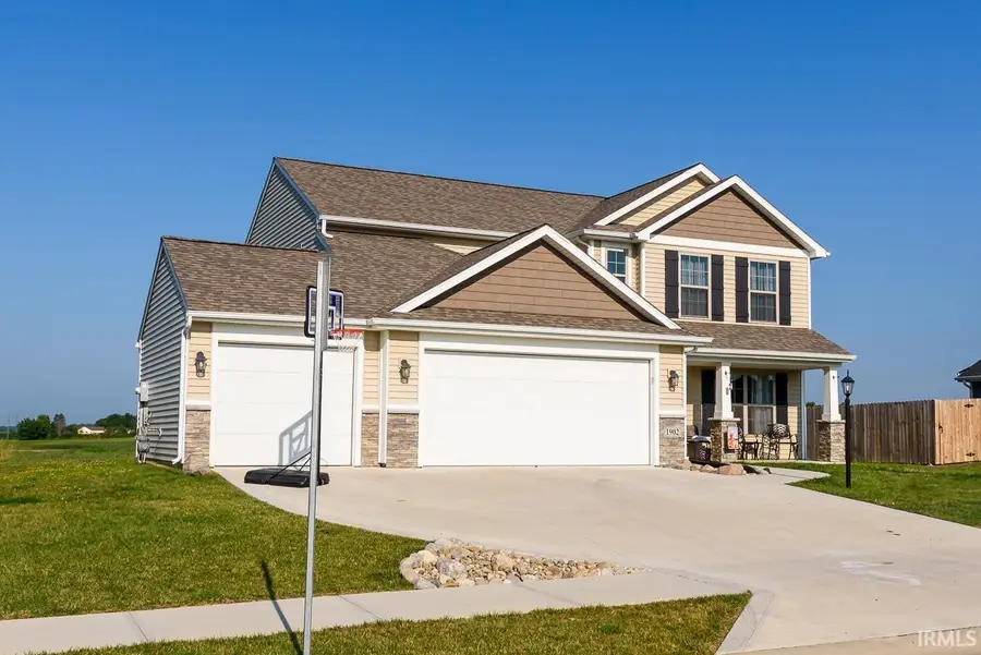 1902 Waynedale Drive, Garrett, IN 46738 - #2