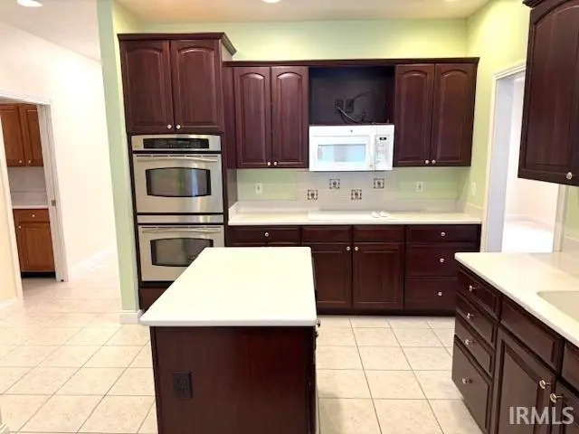 2901 Betsy Court, Evansville, IN 47720 - #3