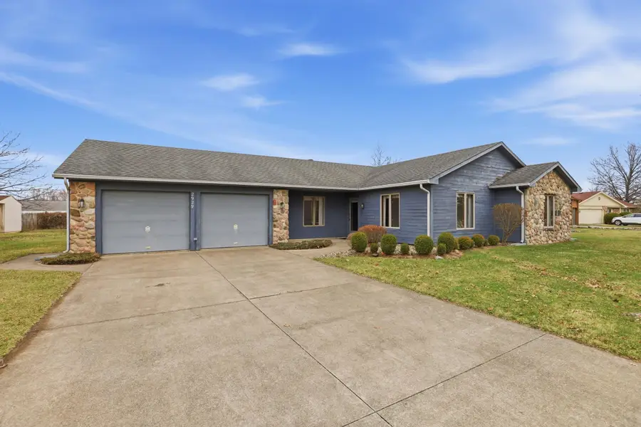 2929 Kenbridge Court, Fort Wayne, IN 46845 - #2