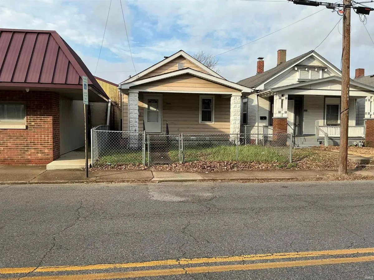 2204 N 5th Avenue, Evansville, IN 47710 - #1