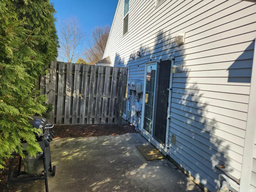 5424 Thornbriar Lane, Fort Wayne, IN 46835 - #3