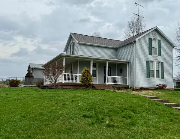 8203 E Schnellville Road, Birdseye, IN 47513