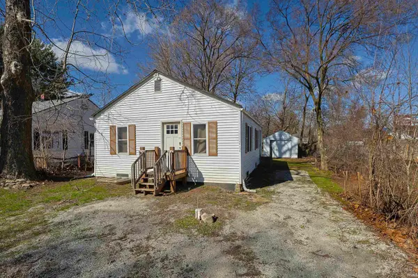 19793 Greenacre Street, South Bend, IN 46637