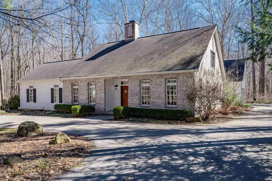 14711 Walnut Creek Drive, Fort Wayne, IN 46814 - #2