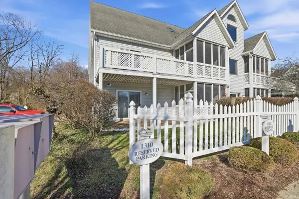 1310 S College Mall Road #F-5, Bloomington, IN 47401