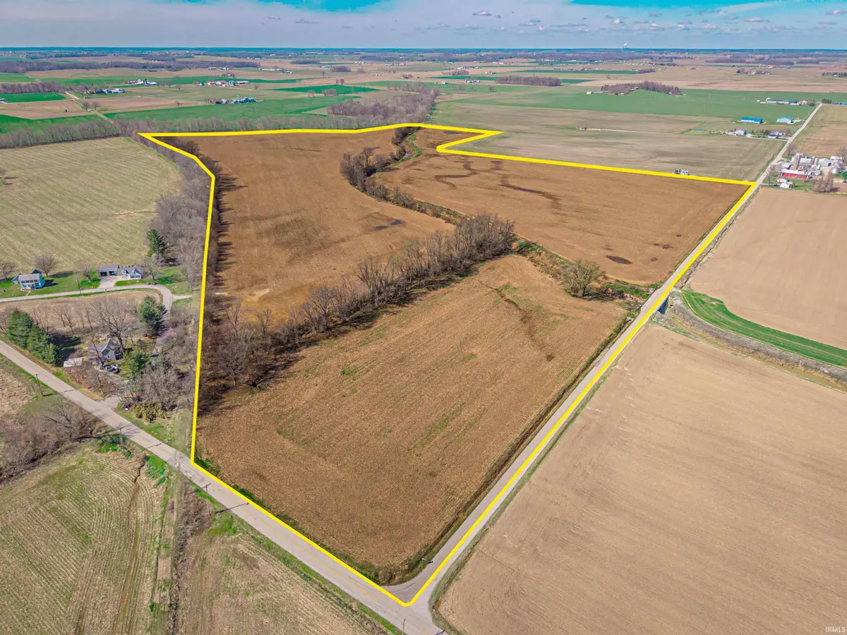 8215 W Baseline Road, Evansville, IN 47720 - #1