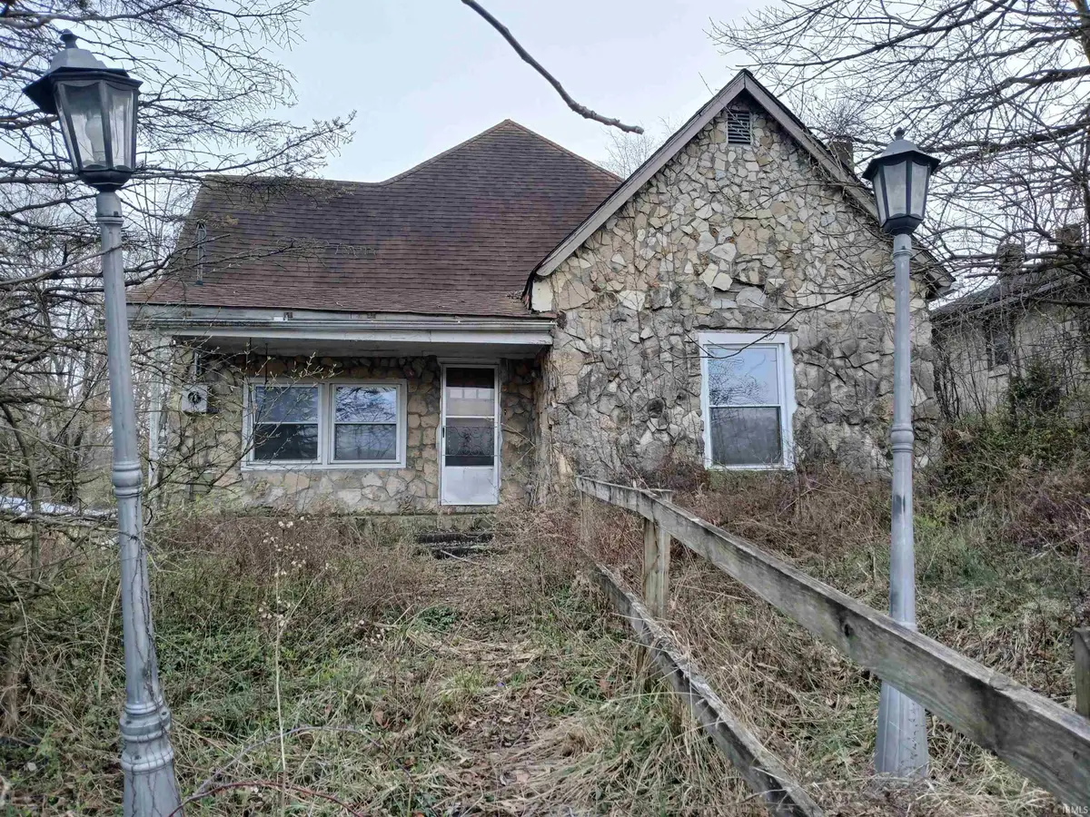 1306 1st St, Bedford, IN 47421 - #1