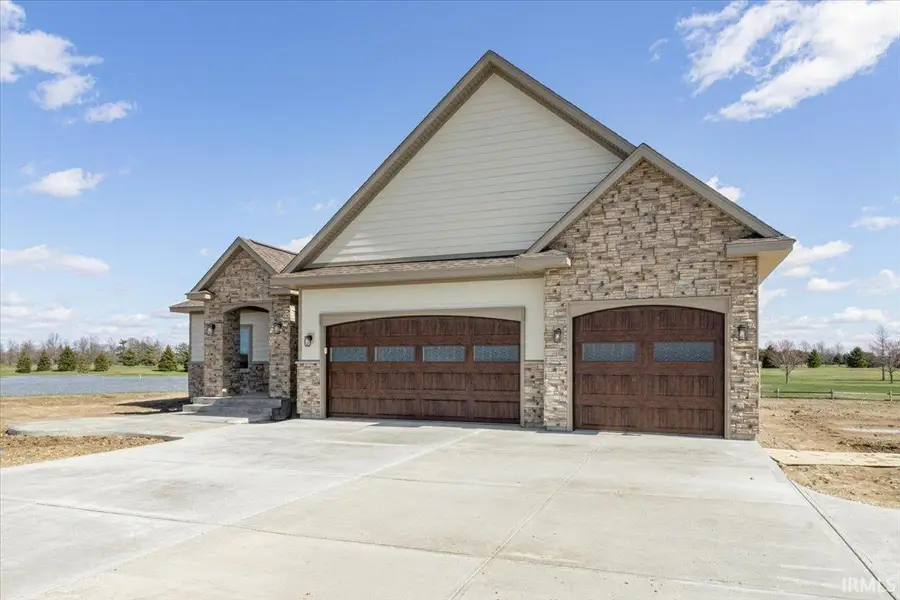 1027 S Huntsville Road, Winchester, IN 47394 - #2