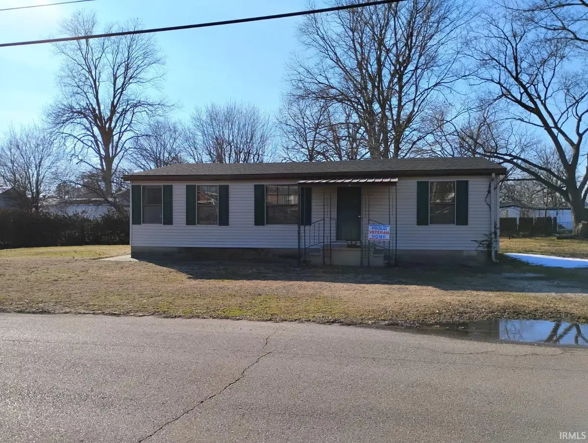 505 N Church Street, Fort Branch, IN 47648 - #1