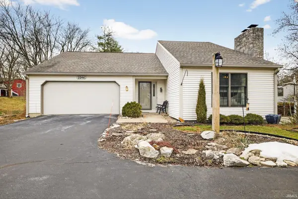 2244 E Cape Cod Drive, Bloomington, IN 47401