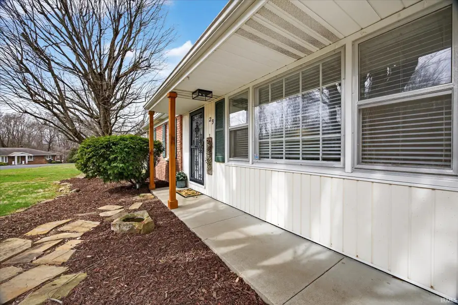 29 Douglas Drive, Washington, IN 47501 - #3