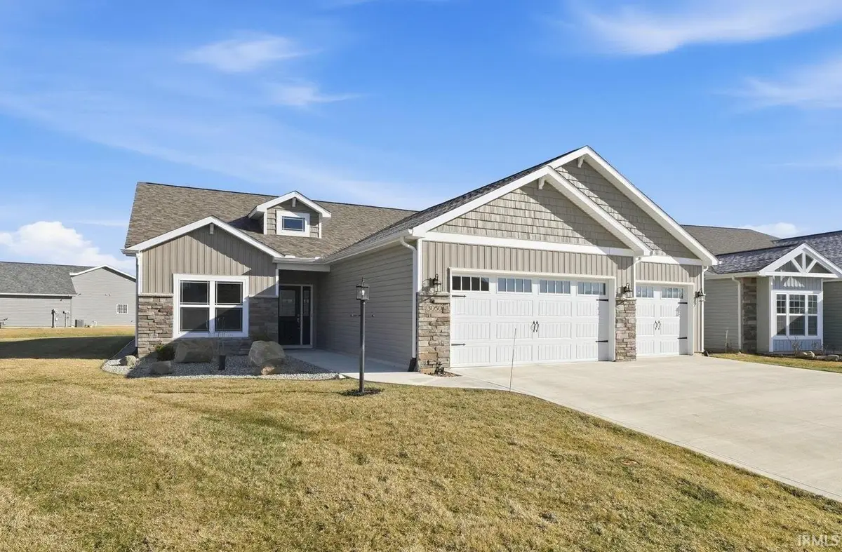 3050 E Rocky Way, Winona Lake, IN 46590 - #1