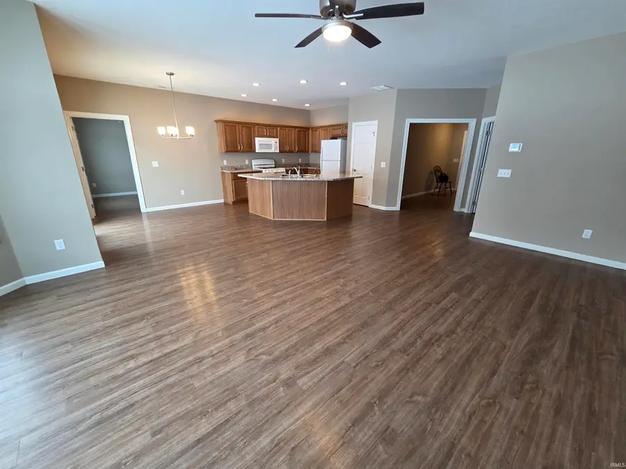 305 W Longfellow Boulevard, Columbia City, IN 46725 - #2