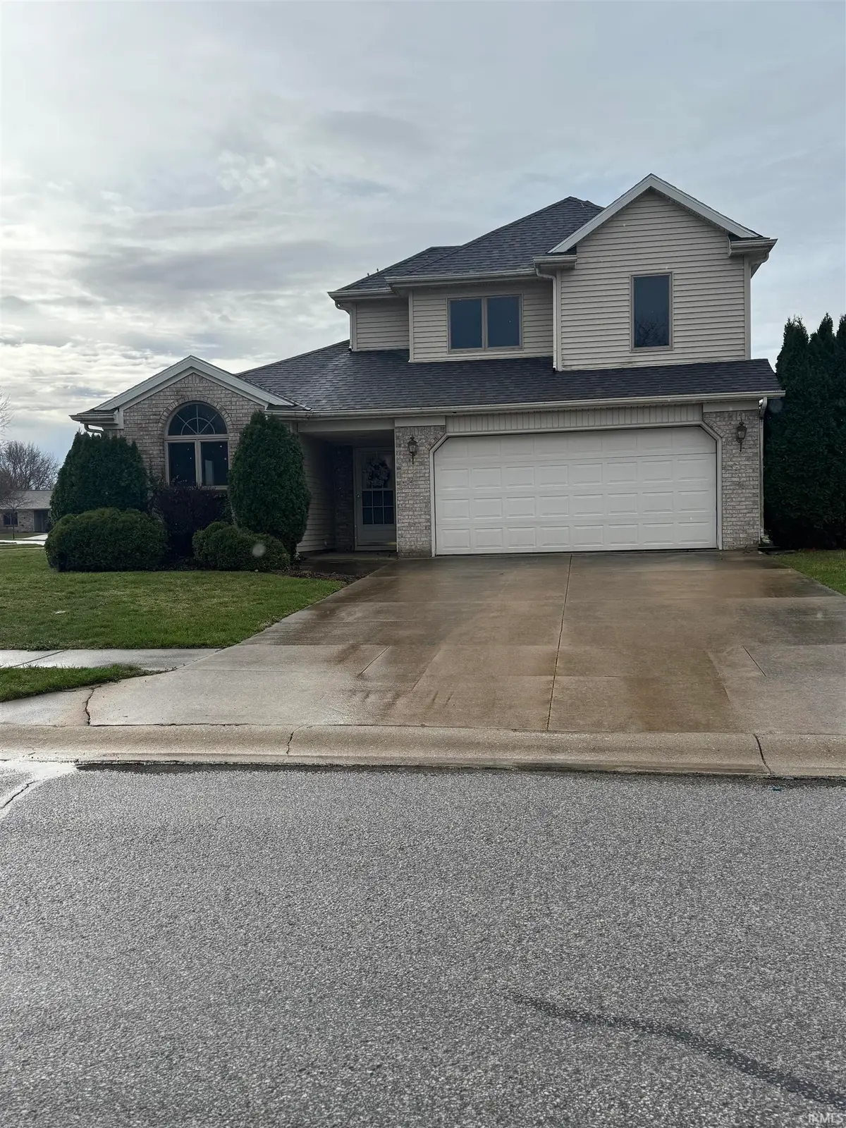 2035 Willow Bend, Huntington, IN 46750 - #1