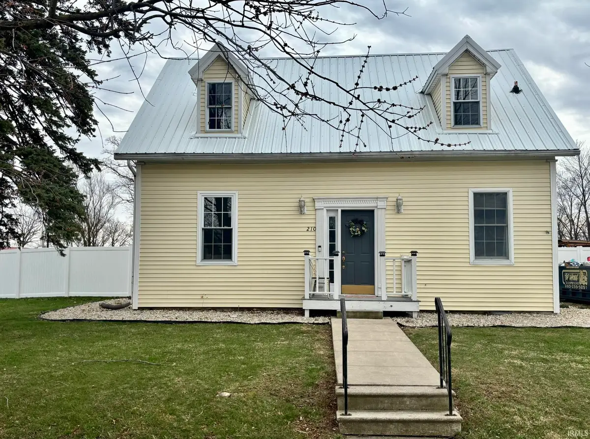 210 E Shackley Street, Geneva, IN 46740 - #1
