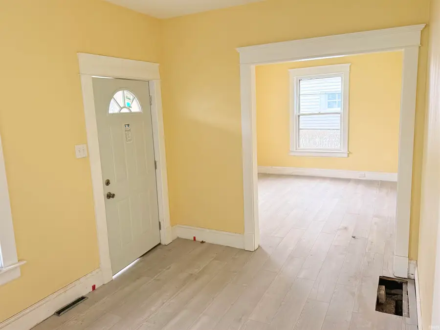 316 E Dayton Street, South Bend, IN 46613 - #3