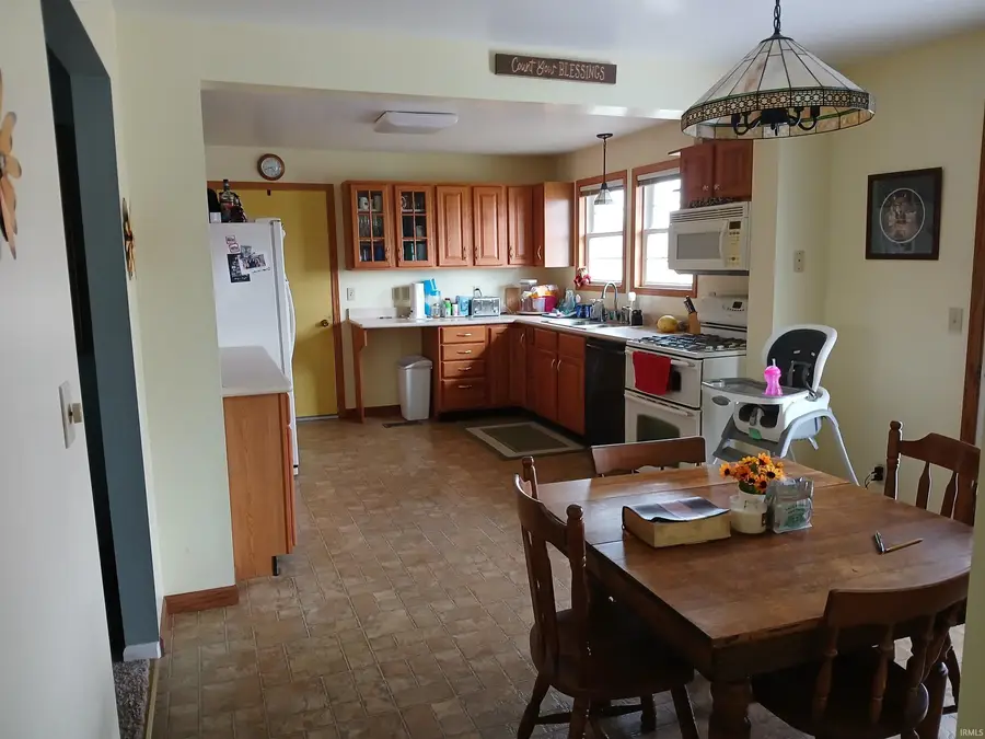 458 E Private Rd 325 S Road, Logansport, IN 46947 - #3