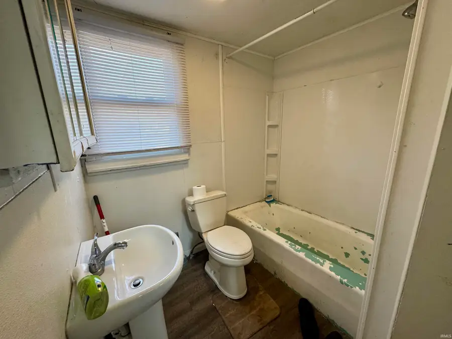 41 W Maryland Street, Evansville, IN 47711 - #2