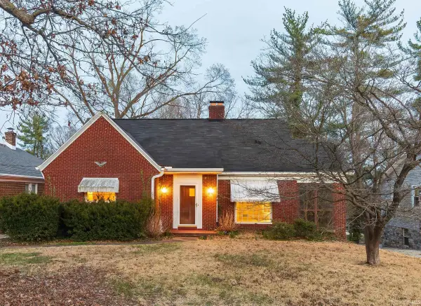 5113 Stringtown Road, Evansville, IN 47711