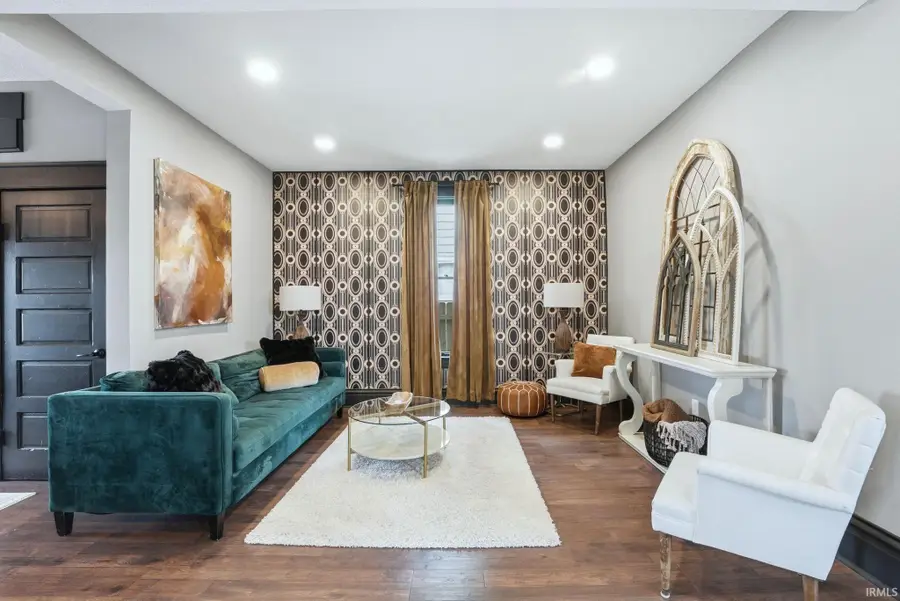 1126 Columbia Avenue, Fort Wayne, IN 46805 - #2