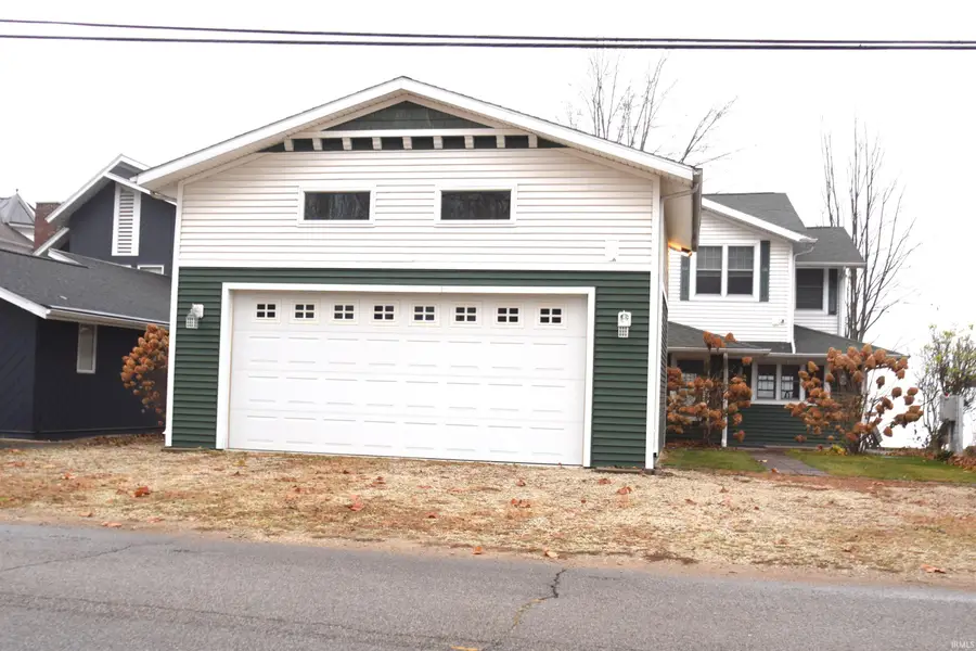 6592 E Waco Dr, Syracuse, IN 46567 - #2