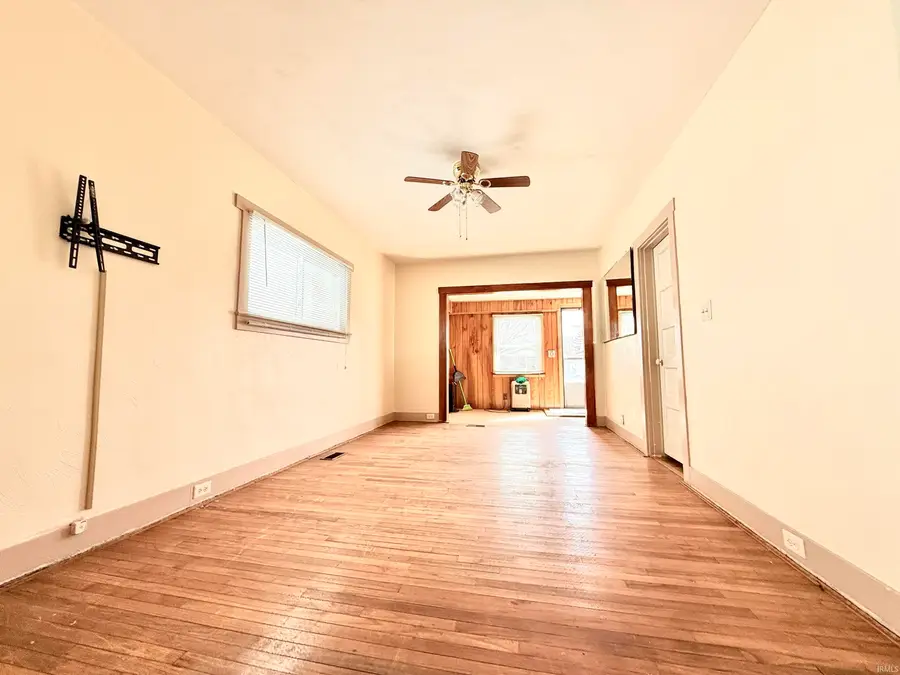 1640 W Spencer Avenue, Marion, IN 46952 - #3