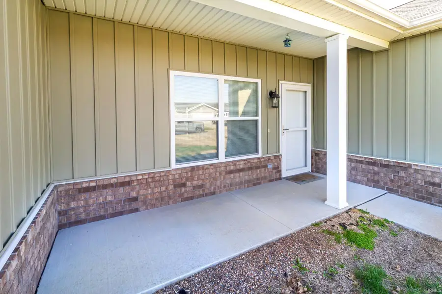 1317 S Baldwin Court, Princeton, IN 47670 - #2