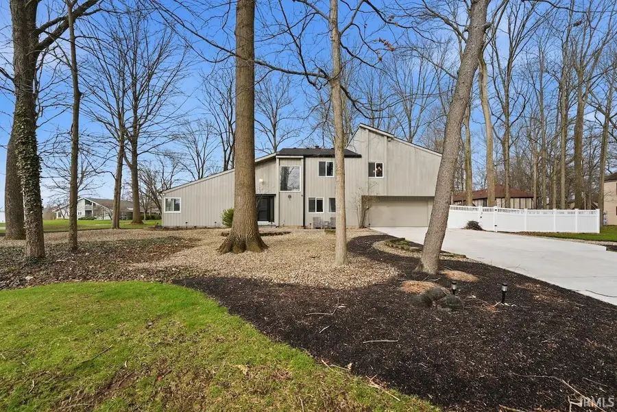 4701 N Weir Drive, Muncie, IN 47304 - #2