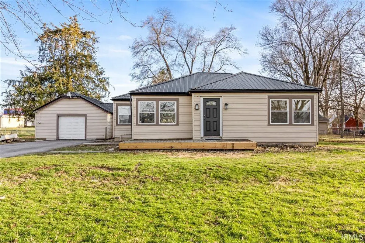 401 E 27th Street, Muncie, IN 47302 - #1