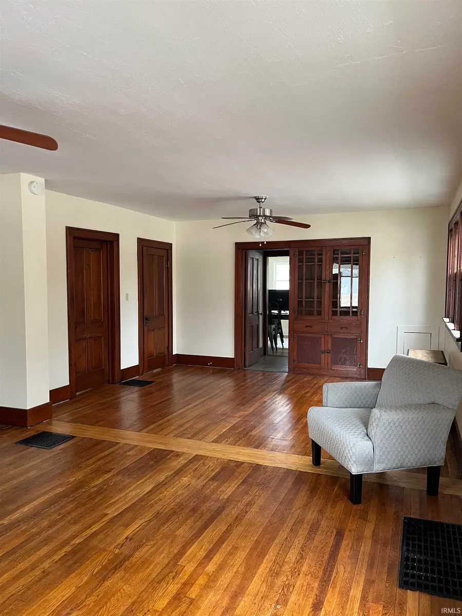 1010 N Wayne Street, North Manchester, IN 46962 - #2