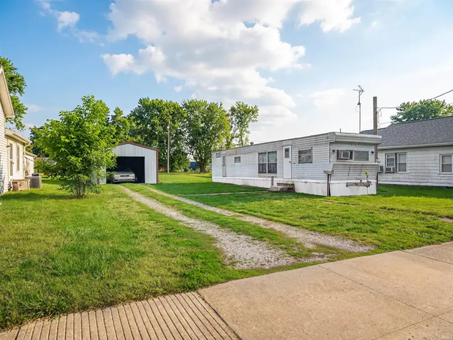 612 S Fifth Street, Petersburg, IN 47567 - #2