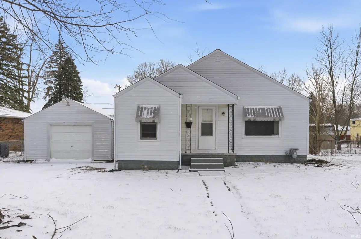 2710 S Hackley Street, Muncie, IN 47302 - #1