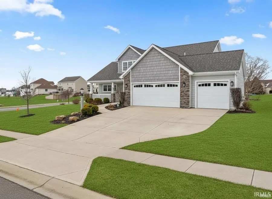 932 Clairborne Drive, Fort Wayne, IN 46818 - #2