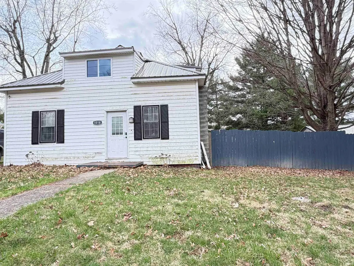 1018 E 8th Street, Veedersburg, IN 47987 - #1