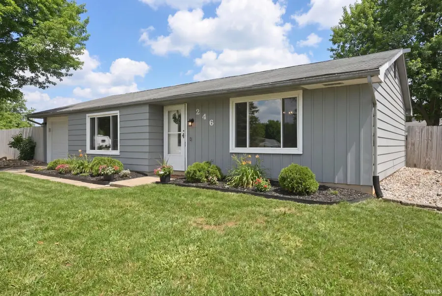 246 Greenwood Circle, Churubusco, IN 46723 - #2