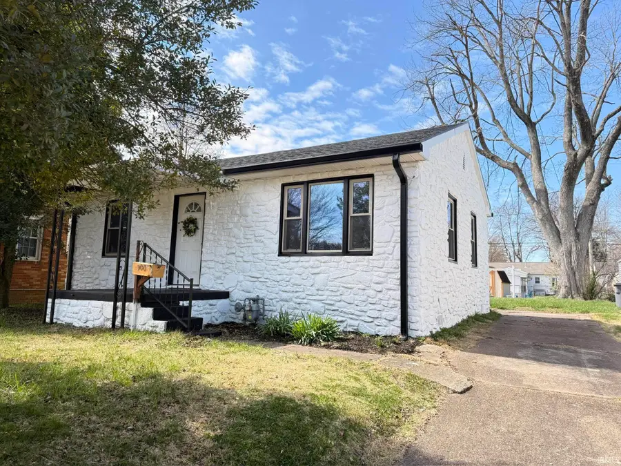 900 N Kelsey Avenue, Evansville, IN 47711 - #3