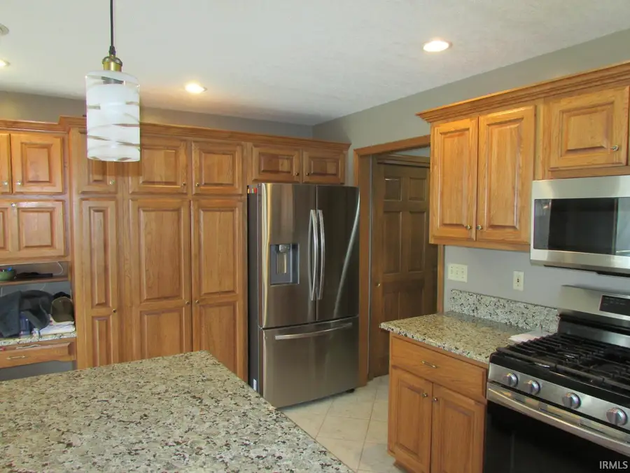 1401 Sanders Drive, Auburn, IN 46706 - #3