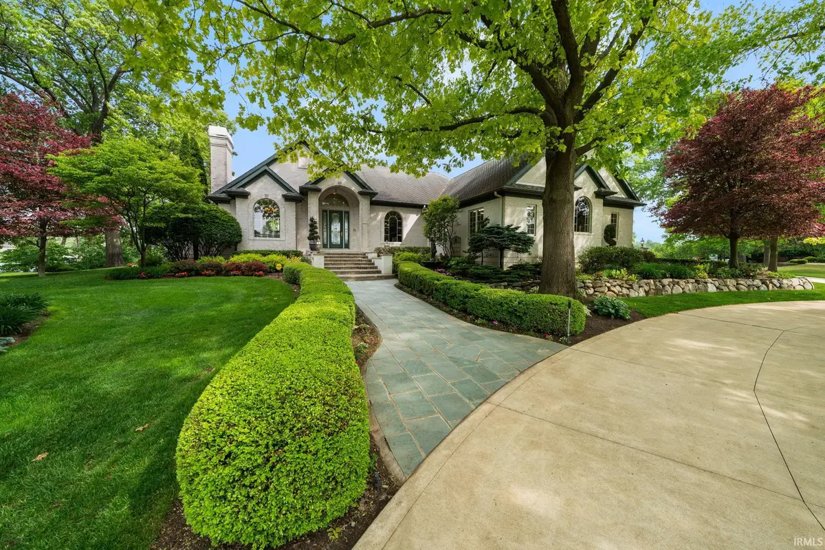 13 Quail Island, Elkhart, IN 46514 - #1