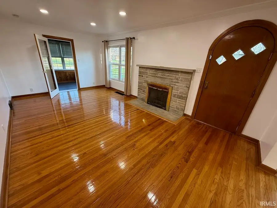 5710 Washington Avenue, Evansville, IN 47715 - #2