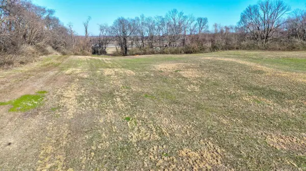 6271 N Old Us Hwy 41, Hazleton, IN 47640