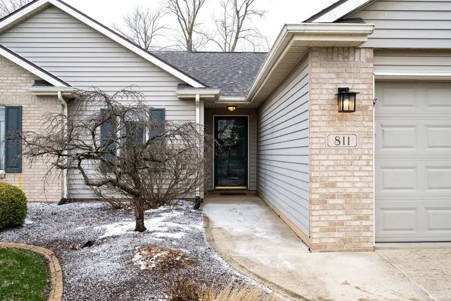 811 Falcon Creek Parkway, Fort Wayne, IN 46845 - #2