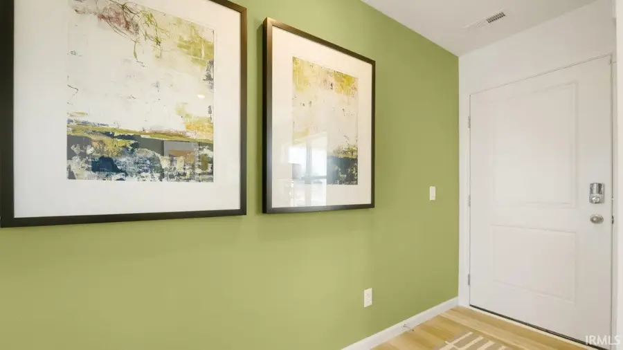 991 Miller Woods Way, New Haven, IN 46774 - #2