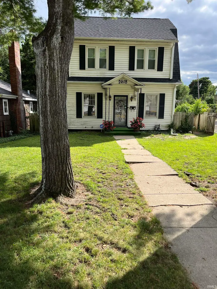 2618 Lincoln Way West Avenue, South Bend, IN 46628 - #2