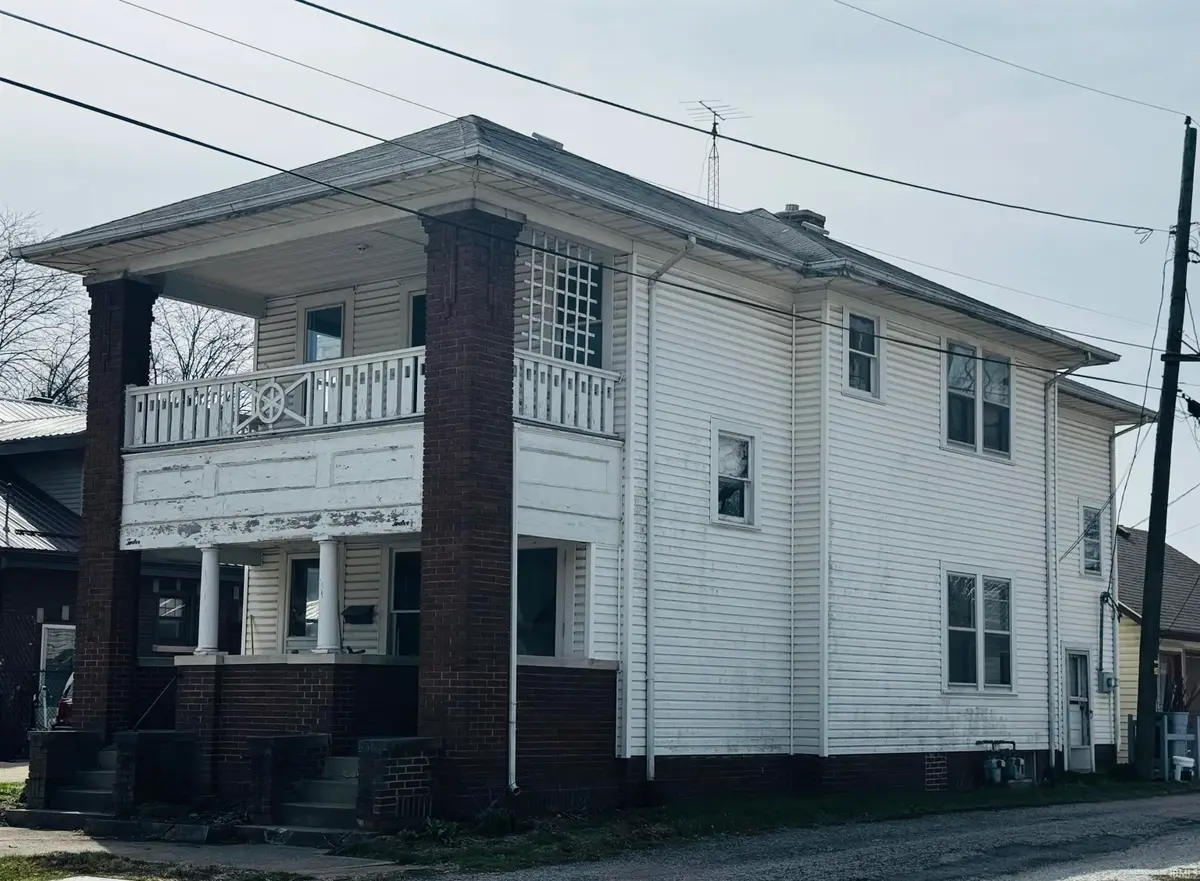 12 & 12 1/2 N Lafayette Street, Peru, IN 46970 - #1