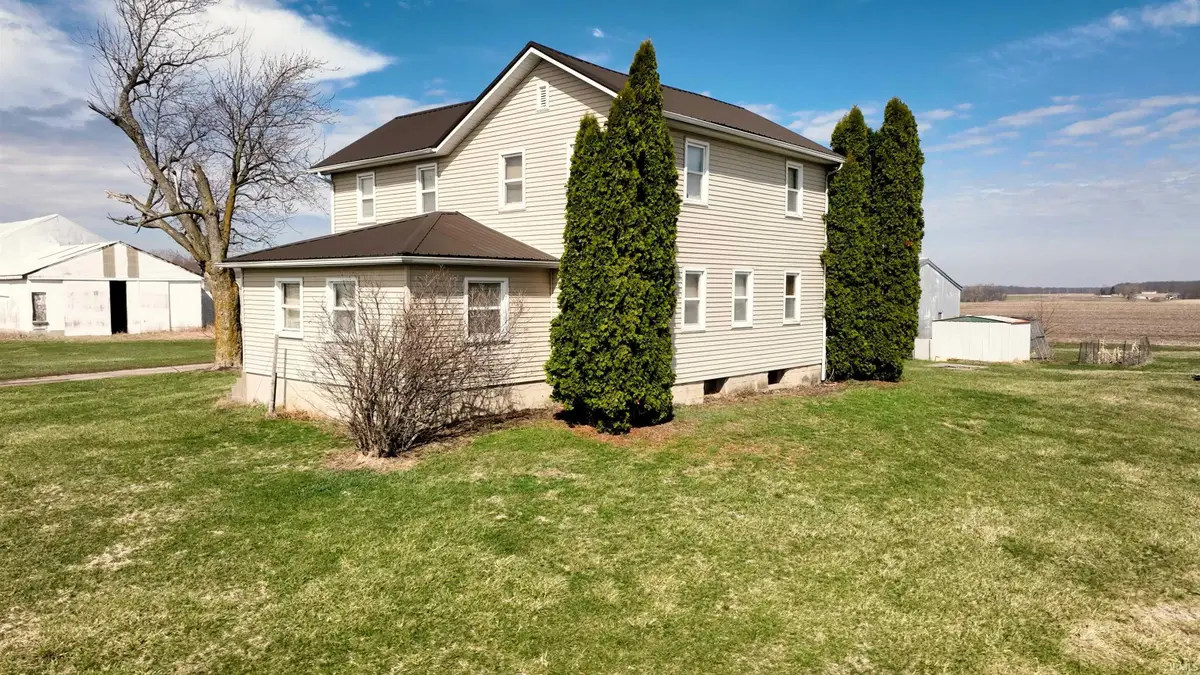 4183 E 400 S Road, Columbia City, IN 46725 - #1