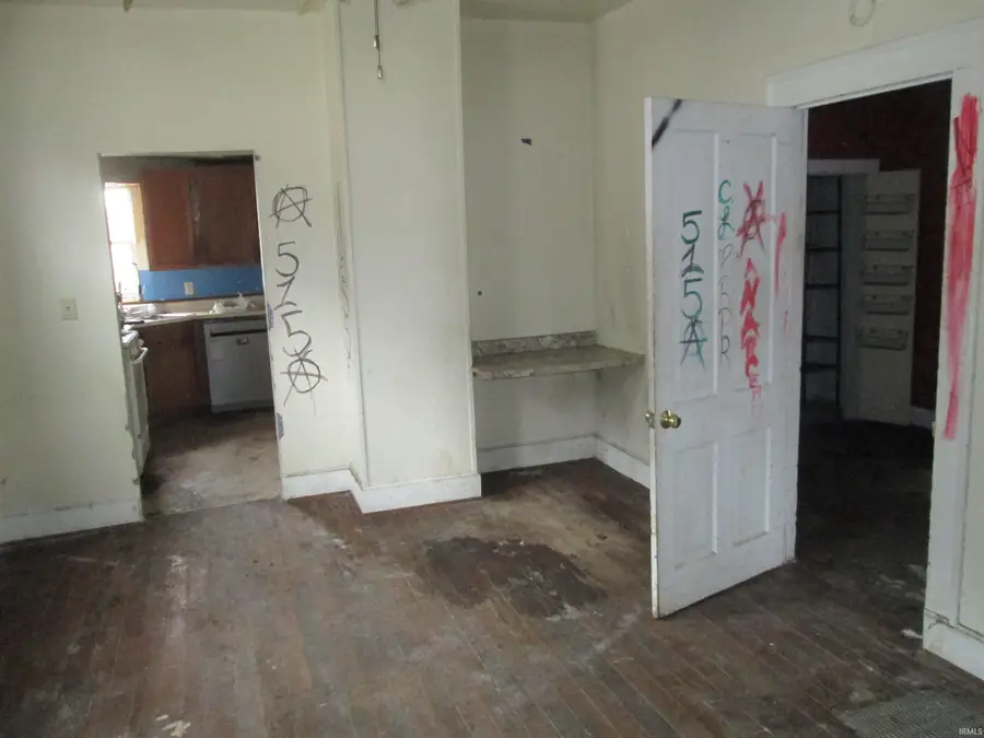 827 N 13th Street, Lafayette, IN 47904 - #3